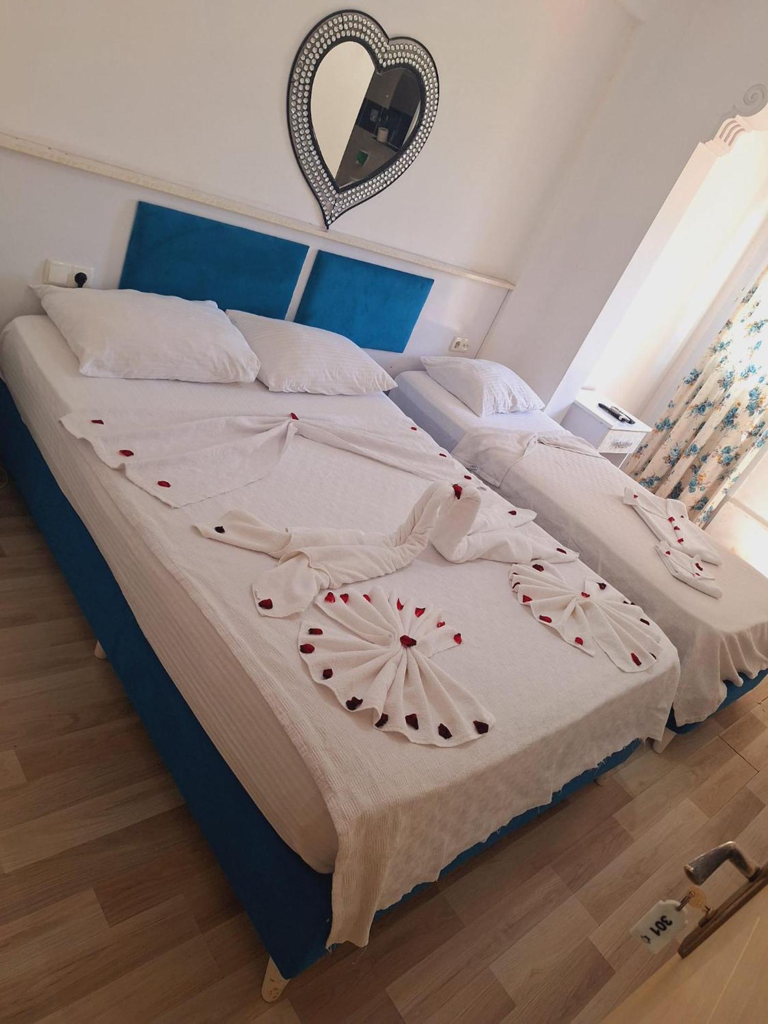Alis Hotel Fethiye Exterior photo